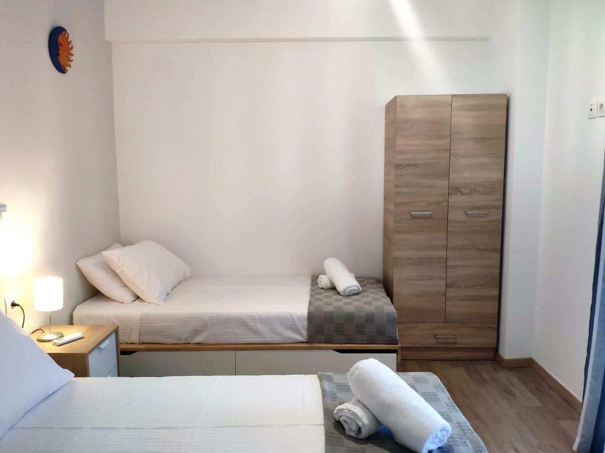 Neva Apartments By The Beach Makrýgialos 外观 照片