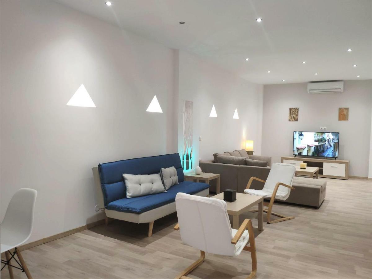 Neva Apartments By The Beach Makrýgialos 外观 照片